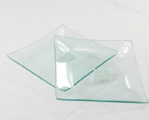 Clear glass plate