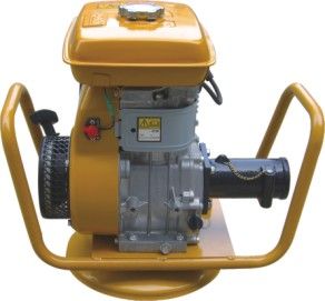 Concrete vibrator,construction machine,vibrator set