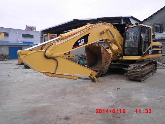 Used caterpillar excavator 320B