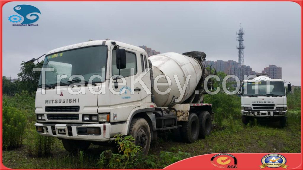 Japan-Made Used Mitsubishi Concrete Mixer Truck (10 CBM)