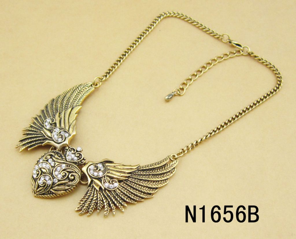 2014 FASHION HEART ANGEL WINGS ALLOY NECKLACE 