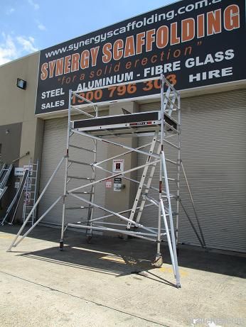 aluminium mobile scaffold tower