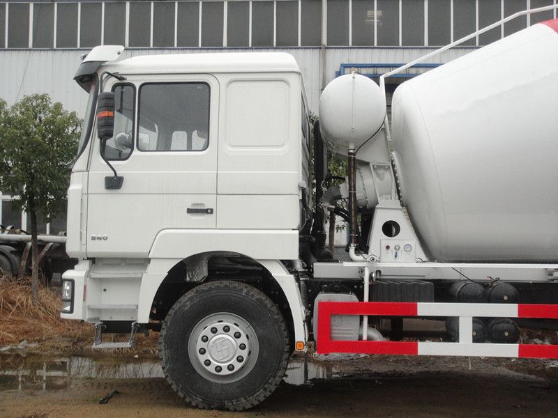 340hp Shacman 8cbm concrete mixer truck for sale