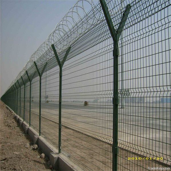 Airport mesh fence/high security weld fence mesh(with barbed wire)