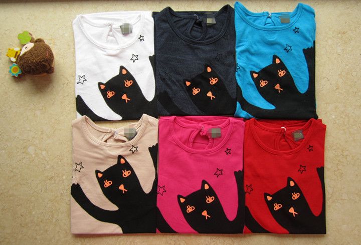 Kids T-shirts stock