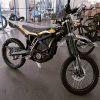 12500W Mid Motor Electric Road Bike for Ultra Bee 74V 55Ah Black Integrated Battery 140 KM Range Dirt Ebike Surron Motorcycle