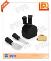 PP-handled cheese set with black wooden handle 