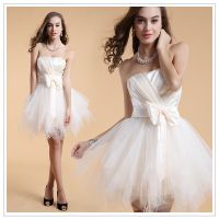 High quality beautiful lace luxurious 2016mini wedding dress with bridal veil