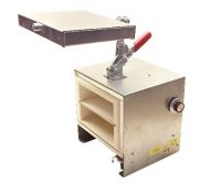 Kiln With A Thermostatic Regulator R
