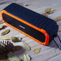 portable bluetooth speaker waterproof can use for outdoor sports