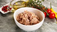 SUSTAINABLE CANNED TUNA / OCEAN FRIENDLY / CLEAN