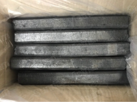 COMPRESSED SAWDUST BRIQUETTES / SMOKELESS / ECO FRIENDLY