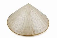 TRADITIONAL HANDWOVEN CONICAL HAT FROM ORGANIC