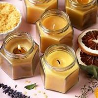 HANDCRAFTED VEGAN FRIENDLY SOY WAX SCENTED