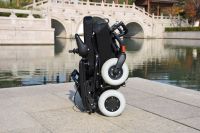 Electric wheelchair