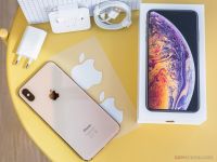 Apple IPhone XS Max Pictures