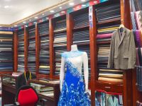 Men/Ladies Wear