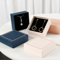Paper Embryo World Cover Jewelry Box