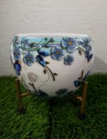 Floral White Planter With Golden Stand