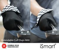 Extendable Cuff Oven Mitt Collection 