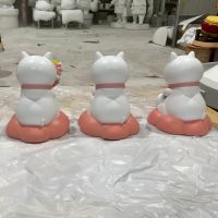 Custom Fiberglass Reins Cat Sculpture for Desktop Display Animal Statue