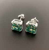 Special-shaped Turquoise Pagoda Cut VVS925