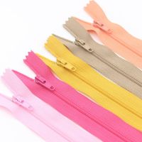 No.3 Nylon Closed End Zipper