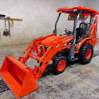 Farly Used Kubota M7171 Tractor Available