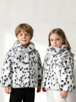 Environmentally Friendly Fur Regenerated Fur Coat