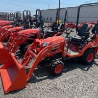 Fairly used Mini Kubota Tractor with Front Loader Small Farm Agricultural Equipment Durable Efficient Easy to Operate Compact Tractor