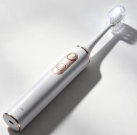 Rechargeable Electric Toothbrush With 5 Cleaning