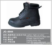 men safety shoes