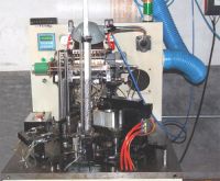 The Bearing Retainer Puts On The