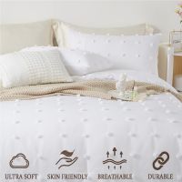 3PCS STUAA White Comforter Pom Pom