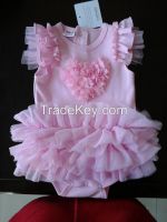 100% cotton baby pinky flower dresses and rompers pretty skirt baby girl layette heart shape flower 