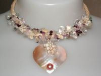 Shell Pendant Necklace