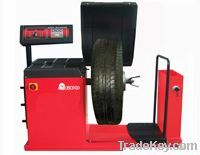 Wheel balancing machine