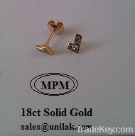 18ct  Solid Gold Earrings with Zirconia.