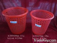 used moulds for plastic waste bin