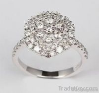 18k white gold diamond ring