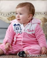Queen clothing