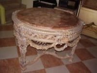 Queen Tables