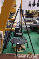 Shengri tripod bbq grill with cast iron grate and Dutch oven