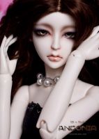 Antonia 56cm Girl Ball-jointed Doll