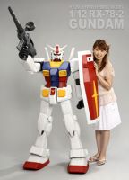 HYPER HIBRID MODEL GUNDAM